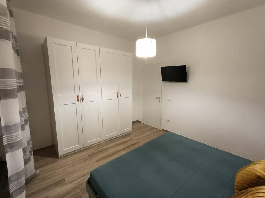 Appartamento Violet - Parma Dış mekan fotoğraf
