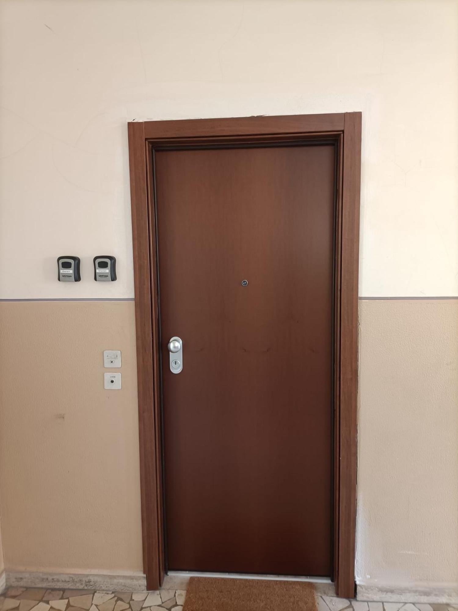 Appartamento Violet - Parma Dış mekan fotoğraf
