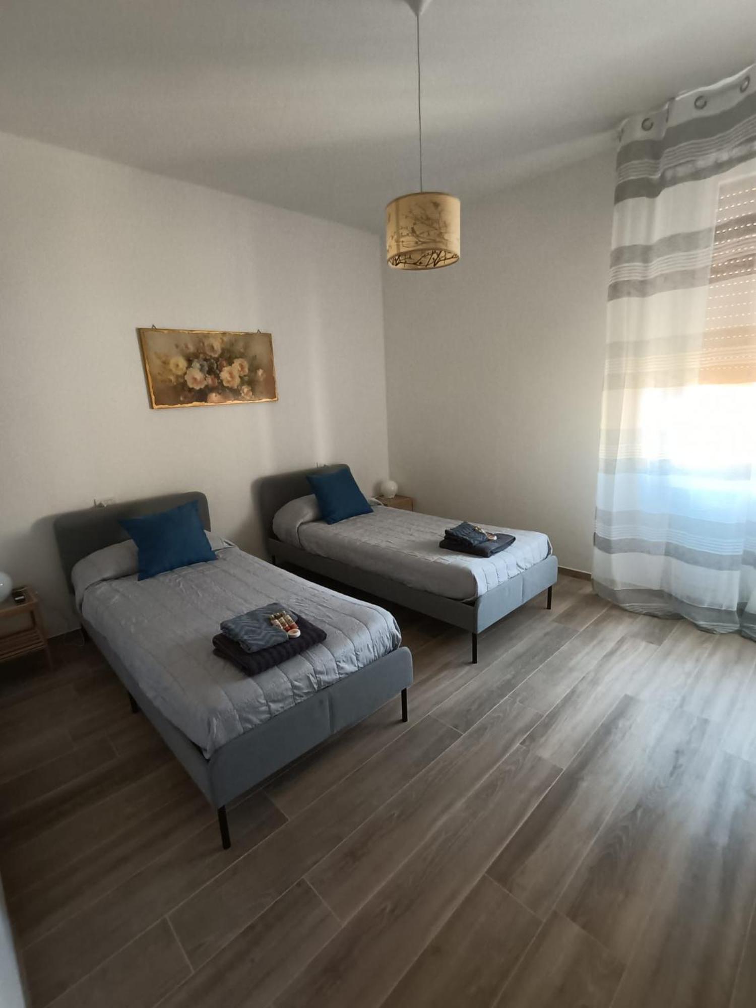Appartamento Violet - Parma Dış mekan fotoğraf